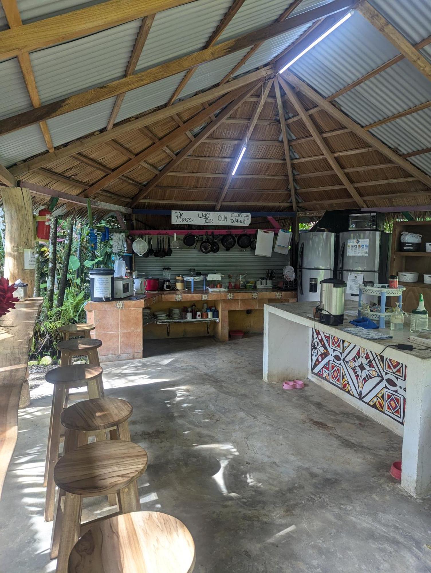 Tasty Dayz Hostel Puerto Viejo de Talamanca Eksteriør billede