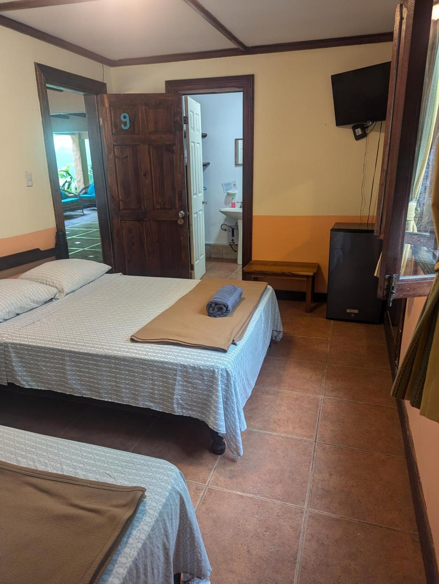 Tasty Dayz Hostel Puerto Viejo de Talamanca Eksteriør billede