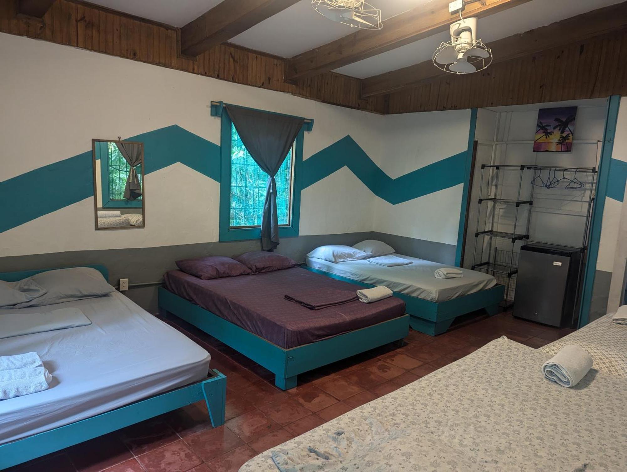 Tasty Dayz Hostel Puerto Viejo de Talamanca Eksteriør billede