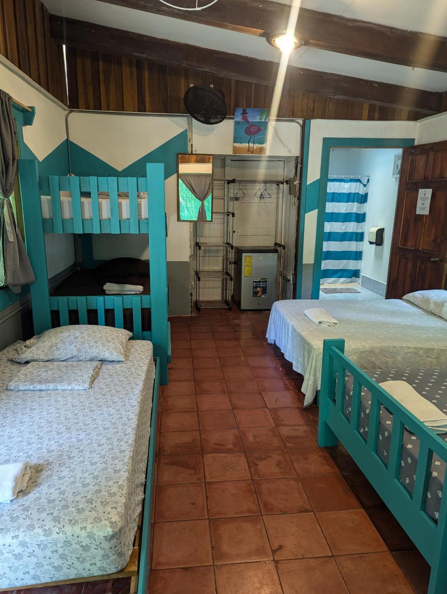 Tasty Dayz Hostel Puerto Viejo de Talamanca Eksteriør billede