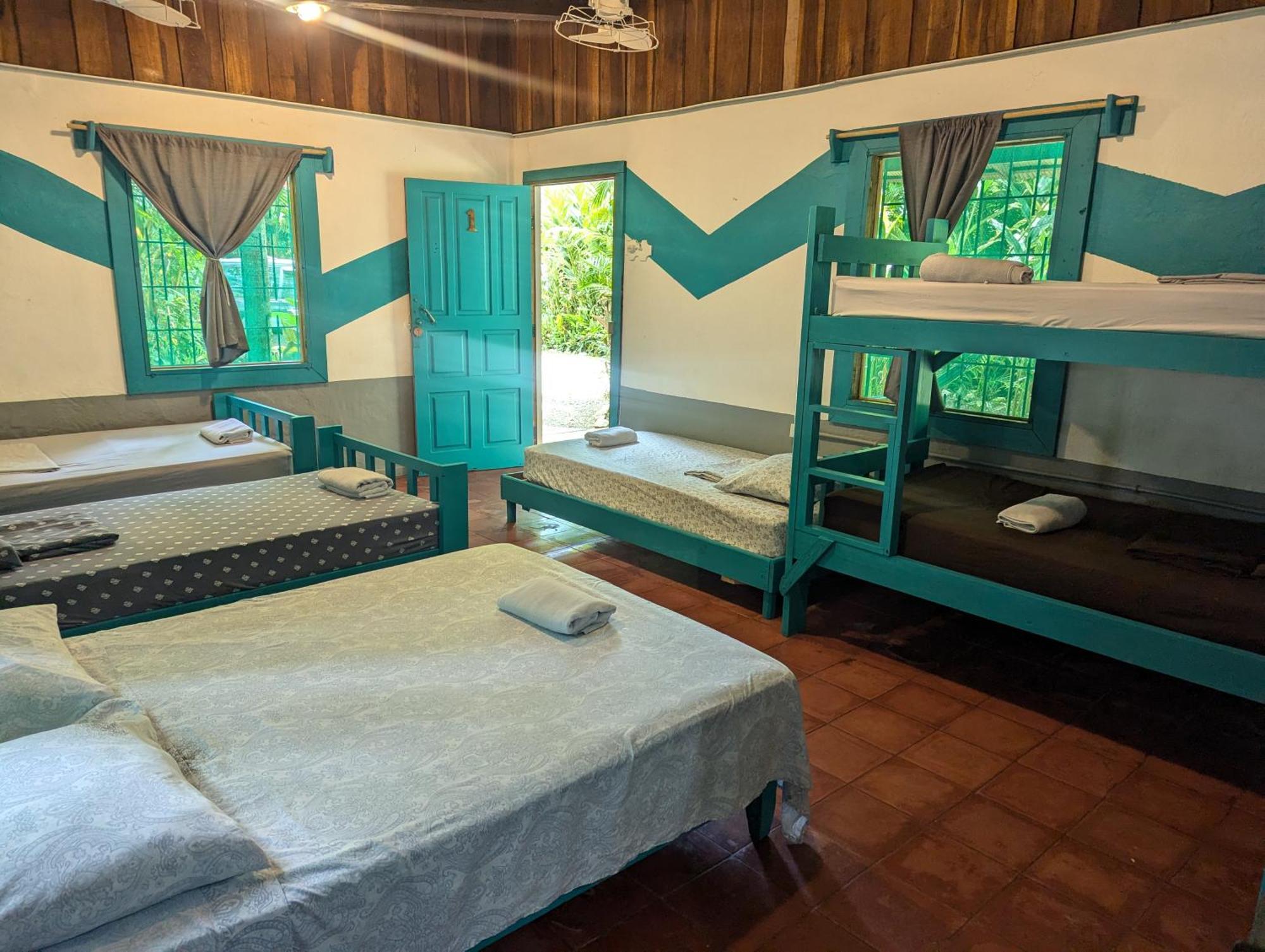 Tasty Dayz Hostel Puerto Viejo de Talamanca Eksteriør billede